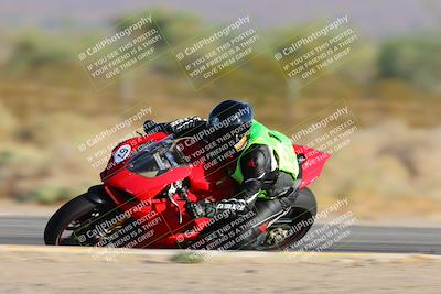 media/Oct-06-2024-Race Pace (Sun) [[d7d39ec7ad]]/3-Turn 2 Inside Pans (8am)/